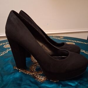 Candie's Classic Black Heels